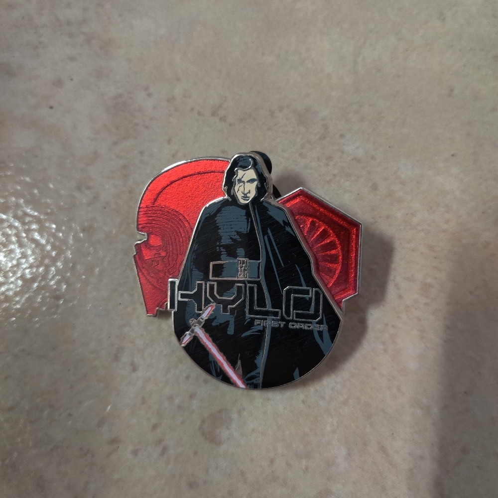 Kylo Ren Disney Pin